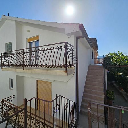Apartment Slavka Trogir Exterior photo