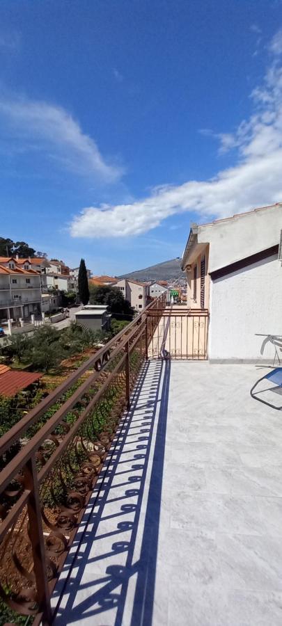 Apartment Slavka Trogir Exterior photo